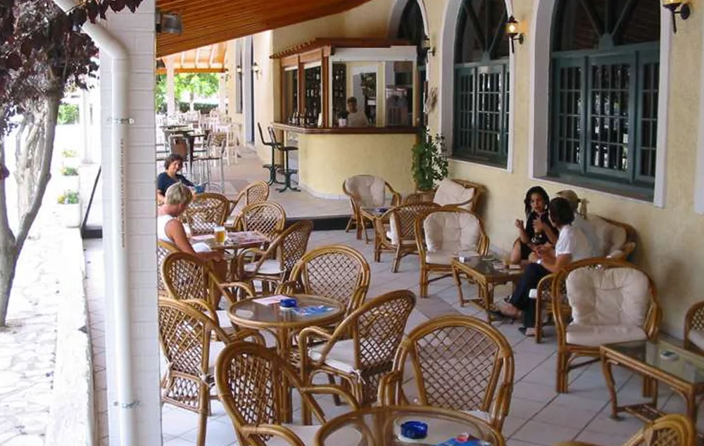 Хотел Alkionis Corfu 2