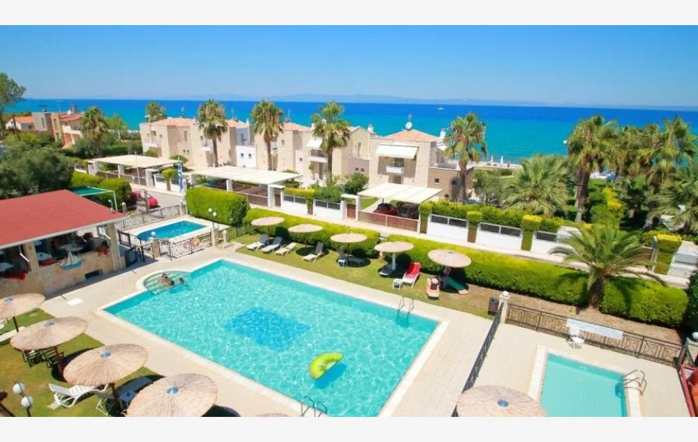 Хотел Golden Residence Family Resort — Пефкохори, Касандра