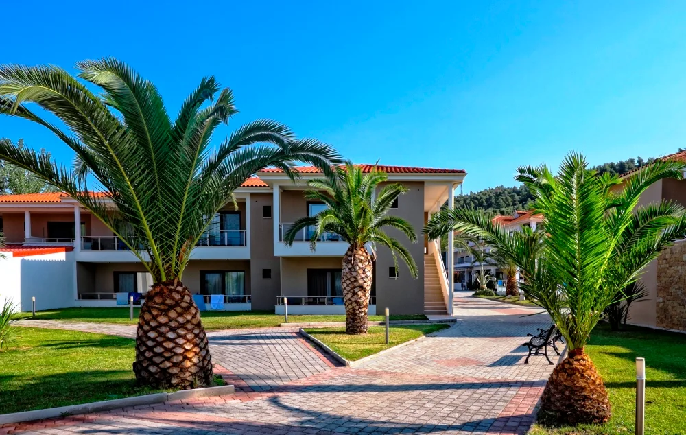 Хотел Lagomandra Beach & Suites 2