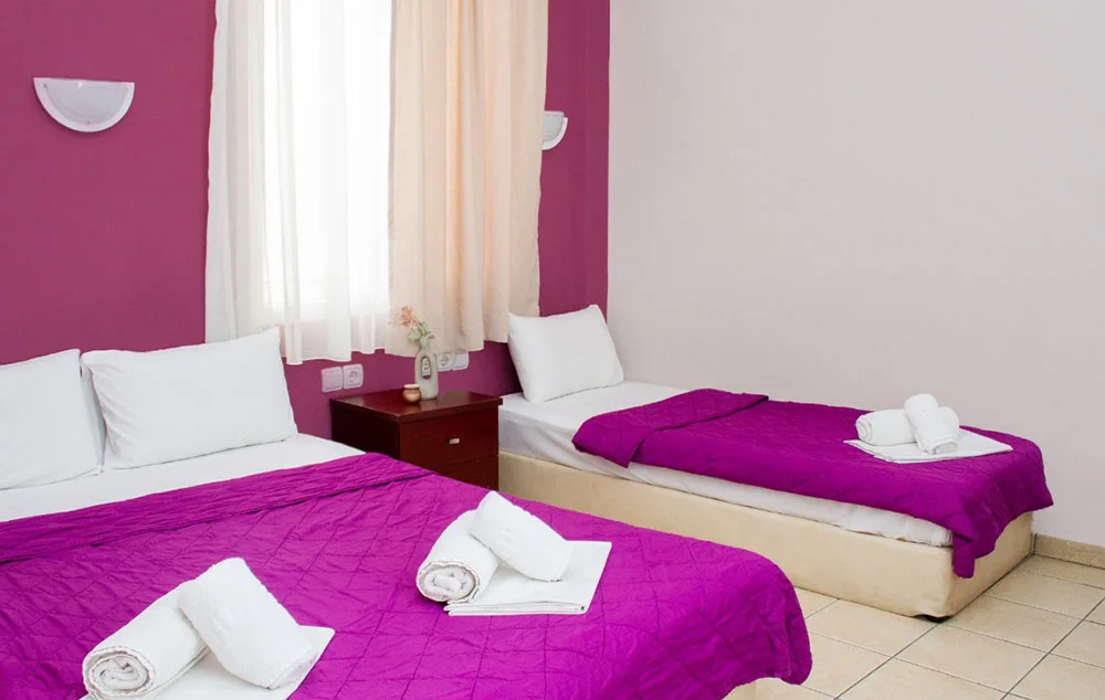 Хотел Paralia Inn 3