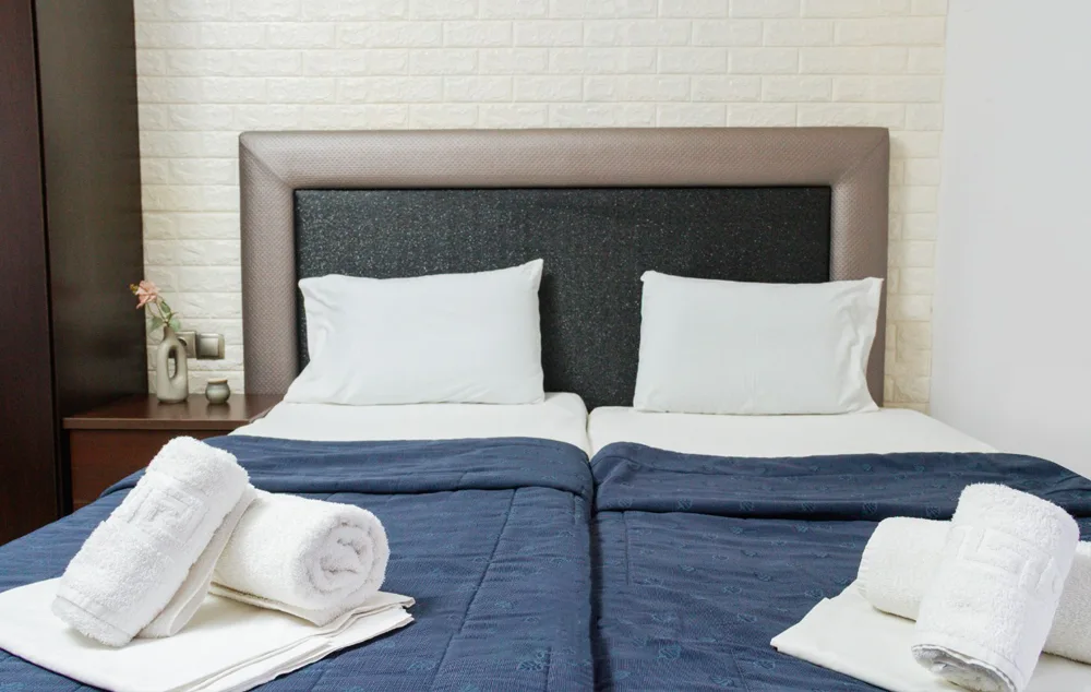 Хотел Paralia Inn 4
