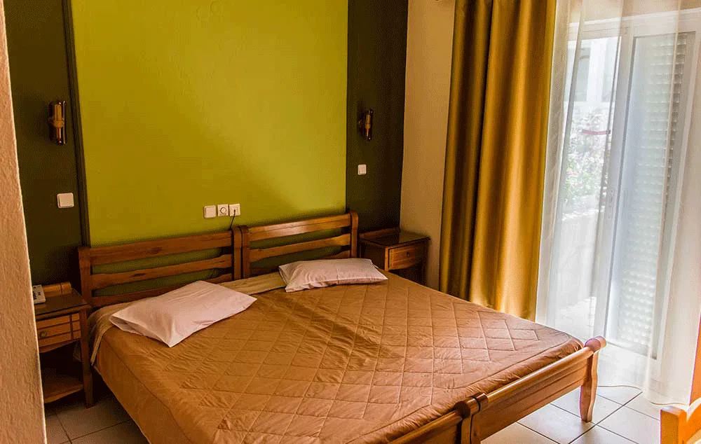 Хотел Philoxenia Inn 4