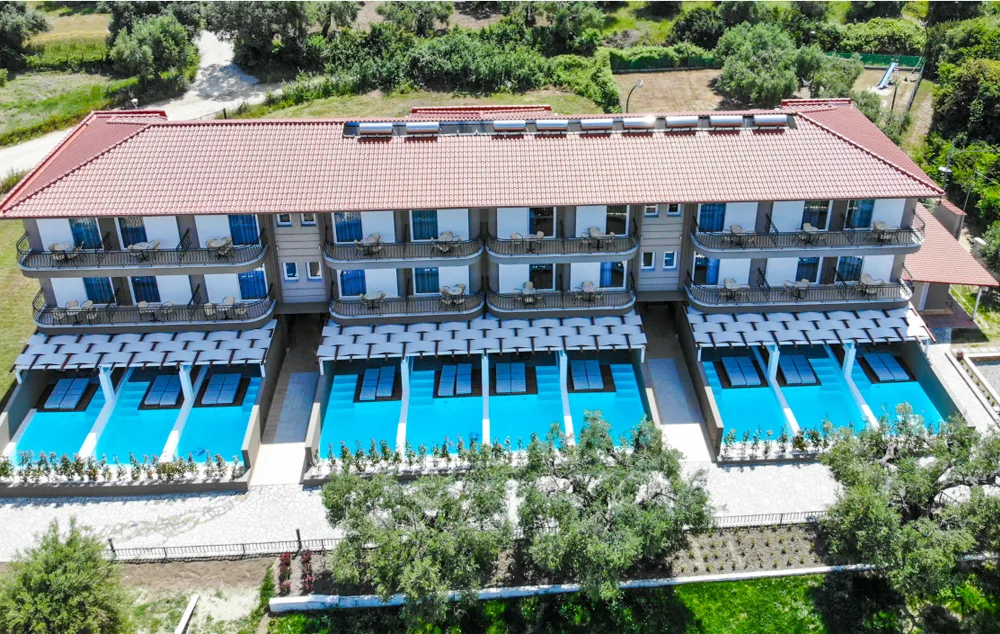 Хотел Royal Hotel & Suites 3