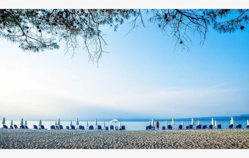 Хотел Xenios Port Marina 5