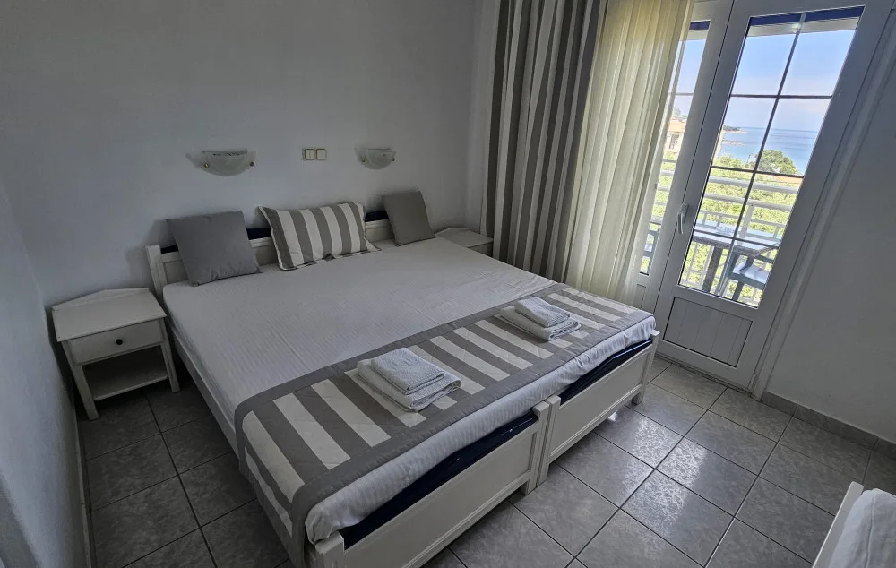 Вила Athina 3